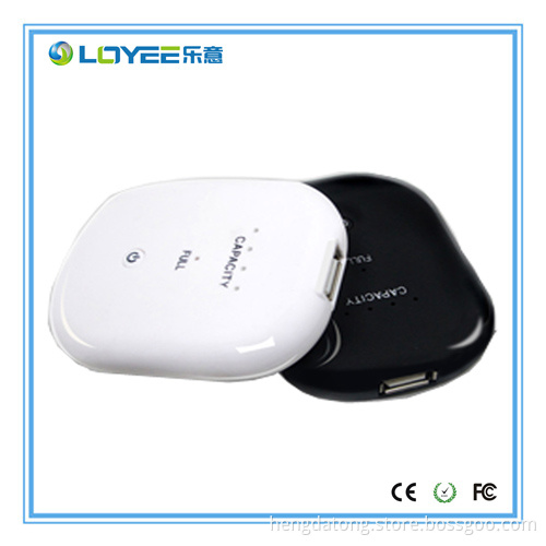 White and Black 2200mAh Power Bank